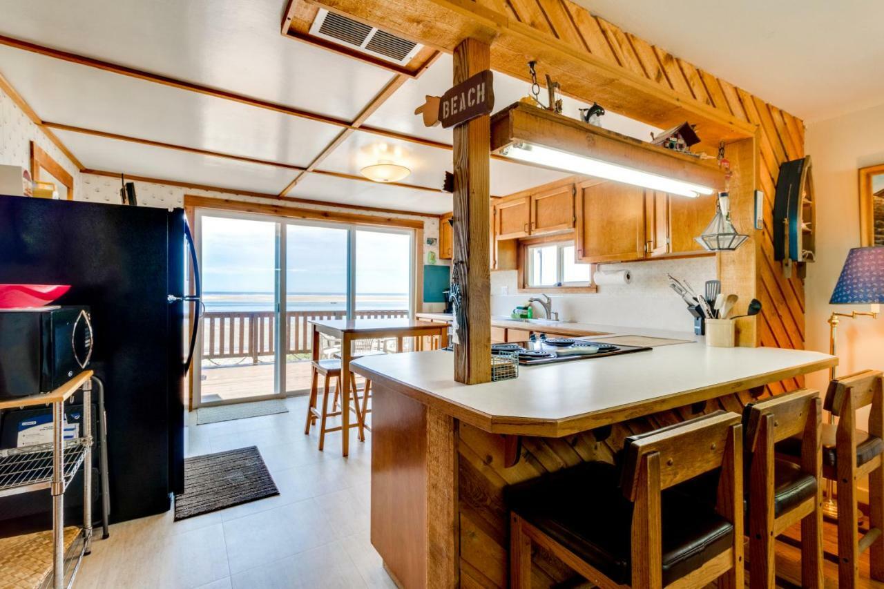Happy Camp Beachfront Cabin Netarts Экстерьер фото