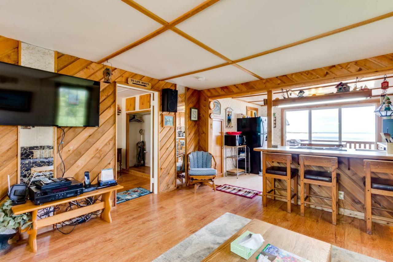 Happy Camp Beachfront Cabin Netarts Экстерьер фото
